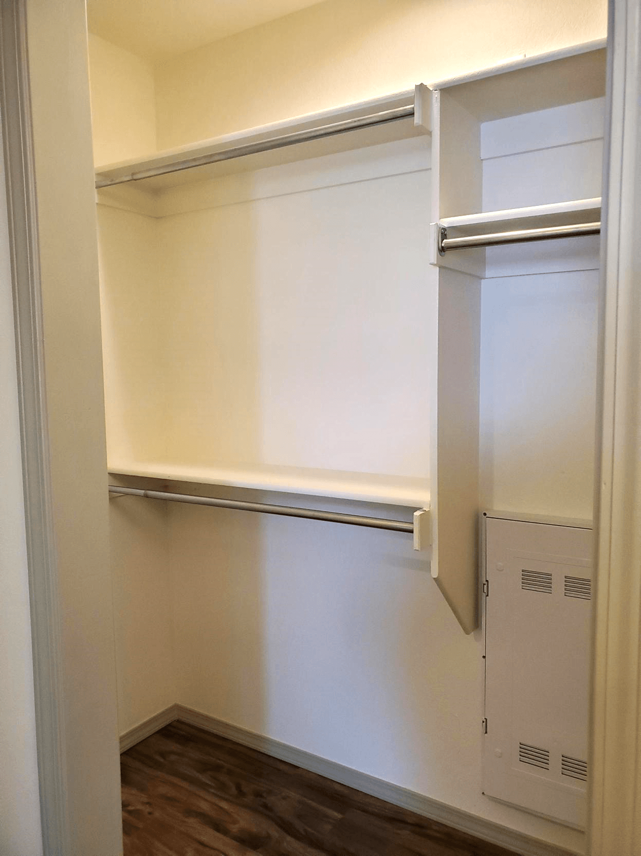 Photos and Video of Avenue Electric Apartments in Springdale, AR